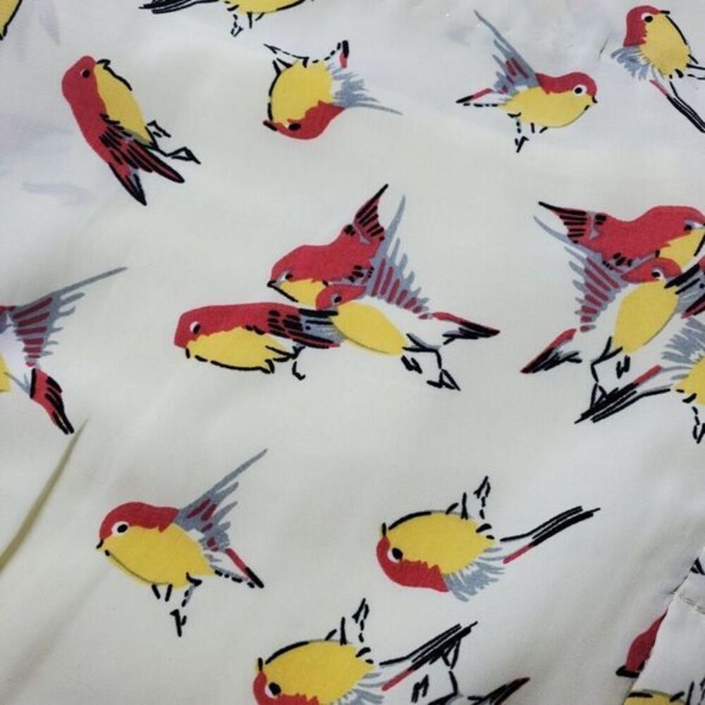 Lucca Couture Women's Lined Shorts Size Small Bird Print Pockets Dressy Light - Picture 3 of 7